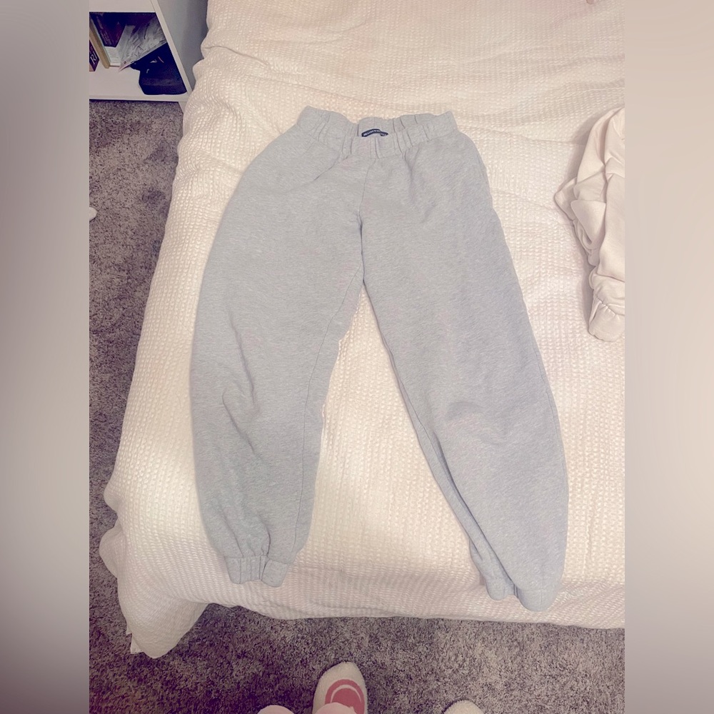 BRANDY MELVILLE sweatpants